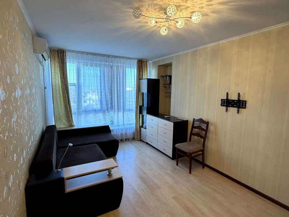 Квартира. Проспект Володимира Івасюка, 17а, Київ