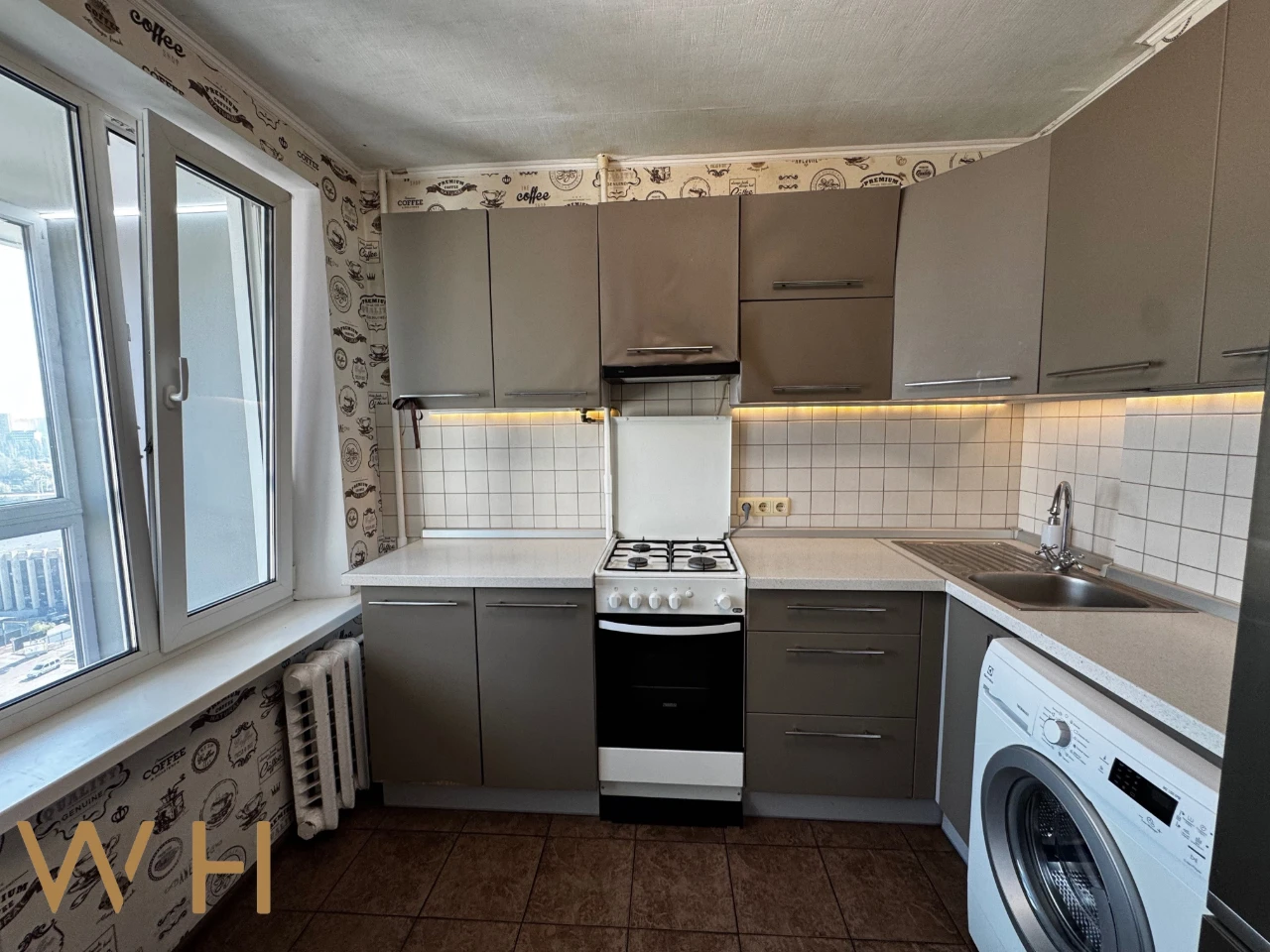 Продаж 1-кімнатна квартира 35 м² вул. Березняківська 36, район Бер