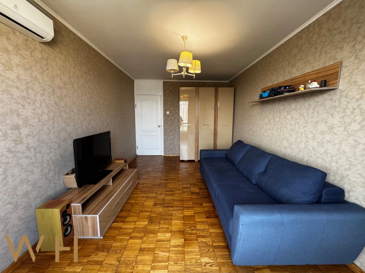 Продаж 1-кімнатна квартира 35 м² вул. Березняківська 36, район Бер