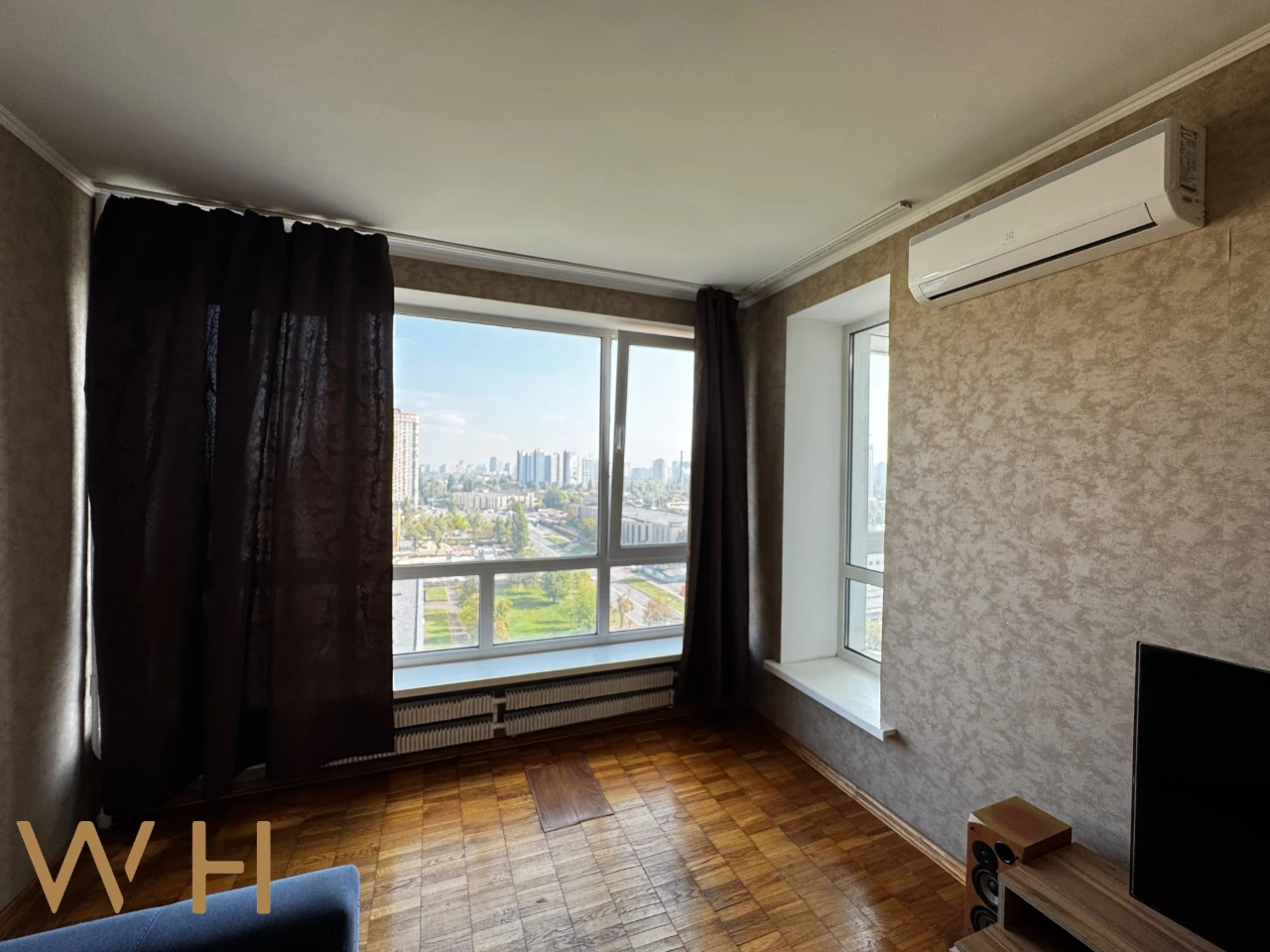 Продаж 1-кімнатна квартира 35 м² вул. Березняківська 36, район Бер