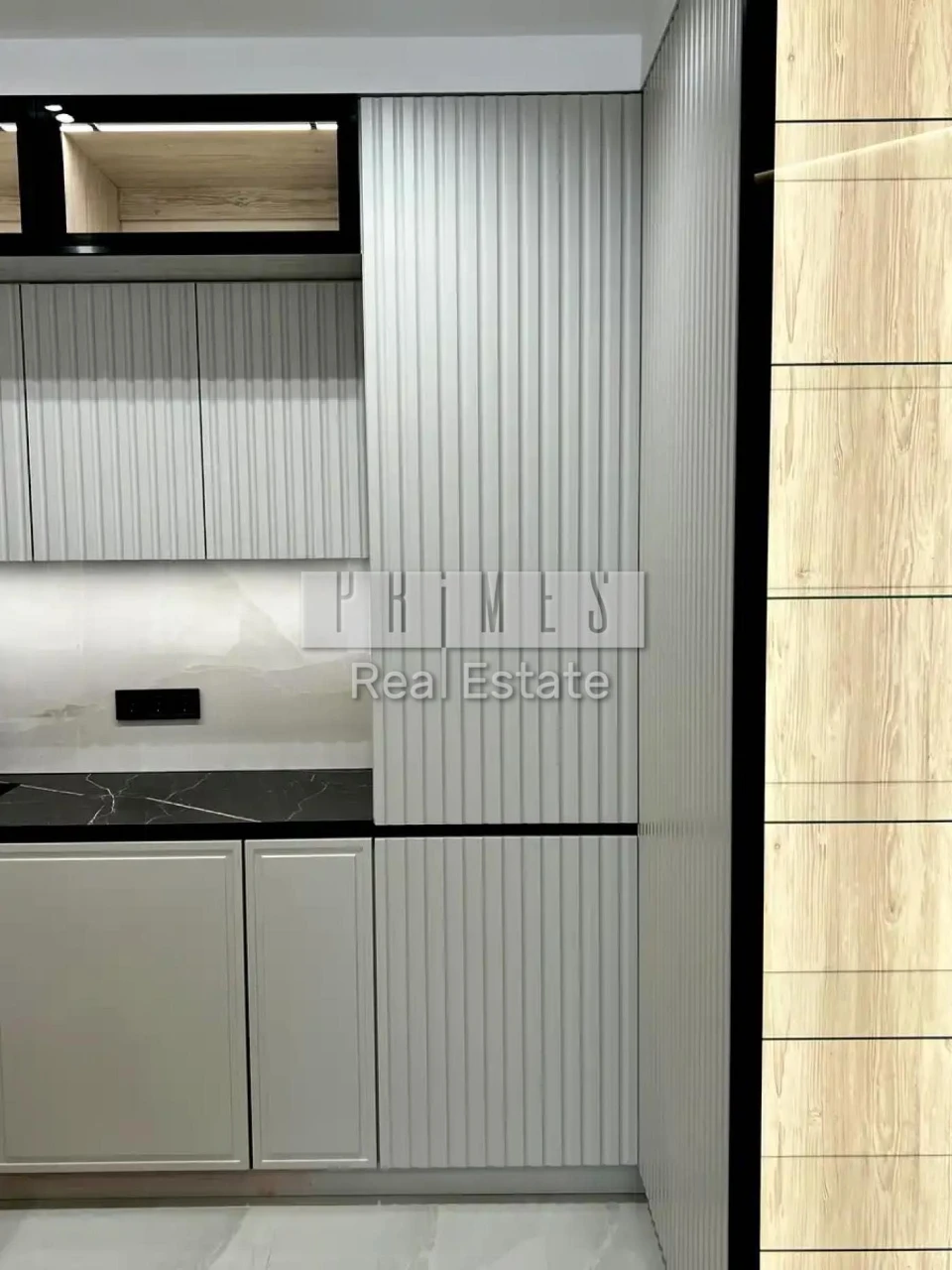 Sale / Apartment / Maximych Mykhaila, Holosiievo, Kyiv