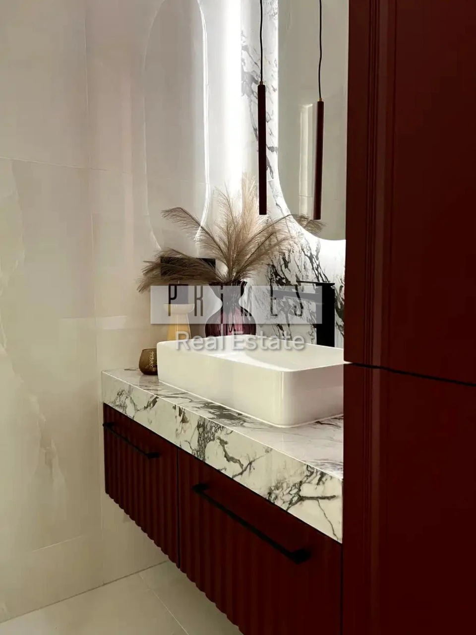 Sale / Apartment / Maximych Mykhaila, Holosiievo, Kyiv