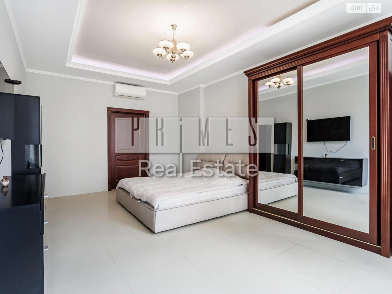 Apartment for Sale in Novopecherski Lipki