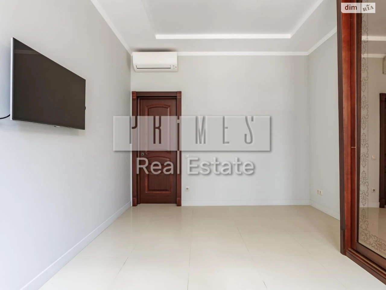 Apartment for Sale in Novopecherski Lipki