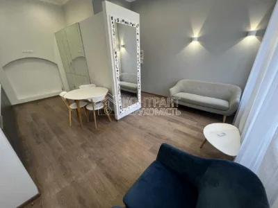 For Sale 1-bedroom apartment 47m² Center Mirohosytska, Sumska metro 5 minutes
