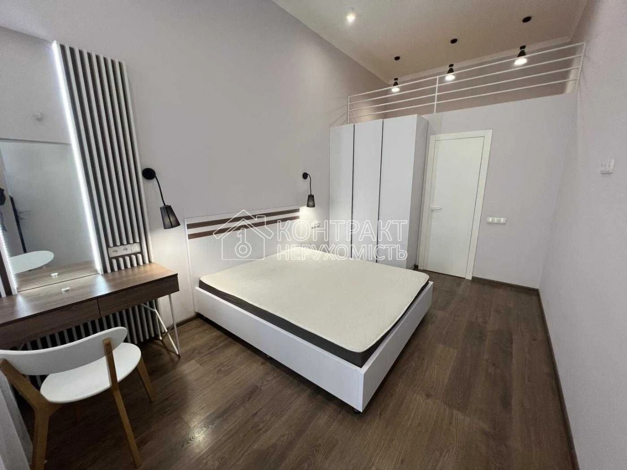 For Sale 1-bedroom apartment 47m² Center Mirohosytska, Sumska metro 5 minutes