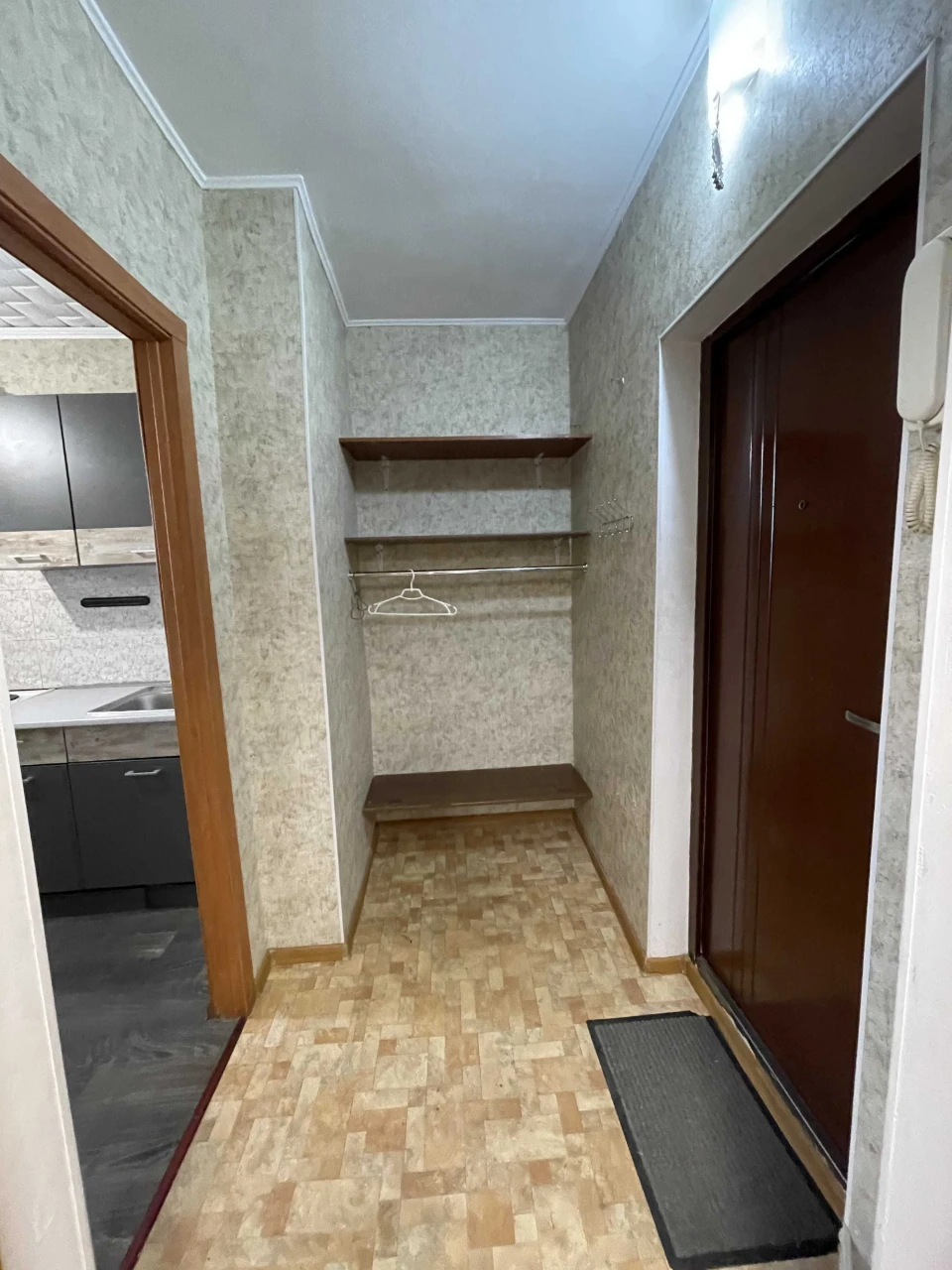 2 room apartment / Yaroslava Mudroho / Koroleva / Kyiv
