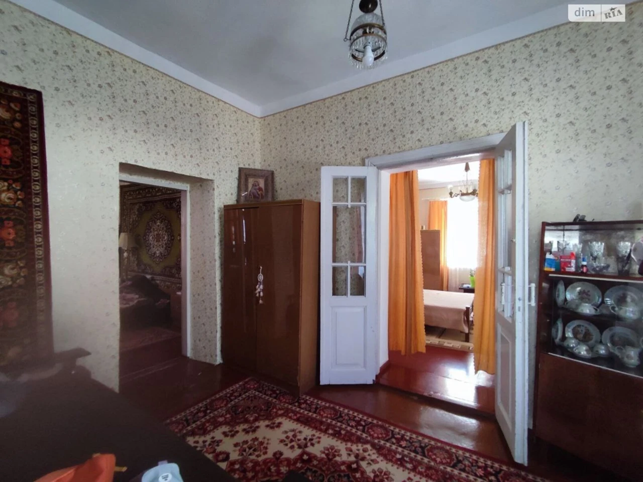 Sale of Part of a House in Great Fountain