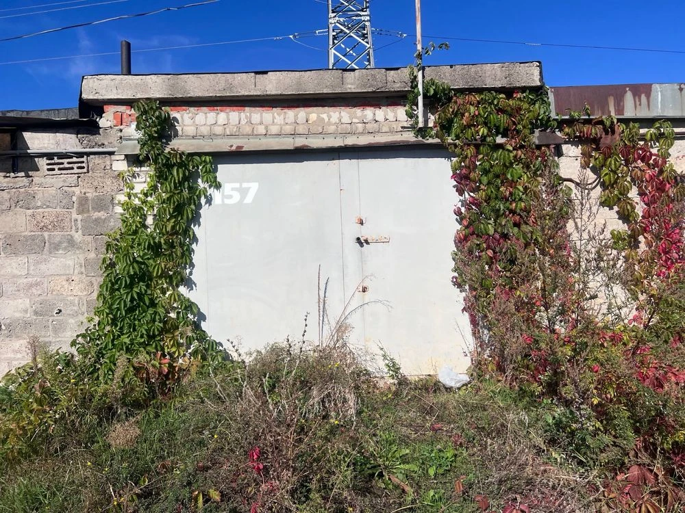 Продаю гараж, гаражі, склад