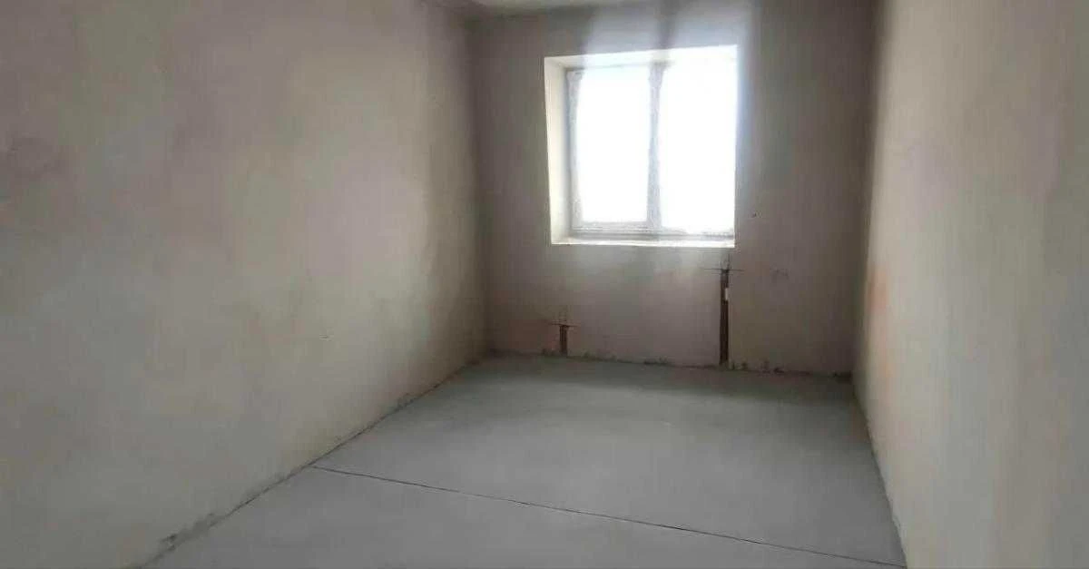 Ready 1-room apartment for sale in a new building