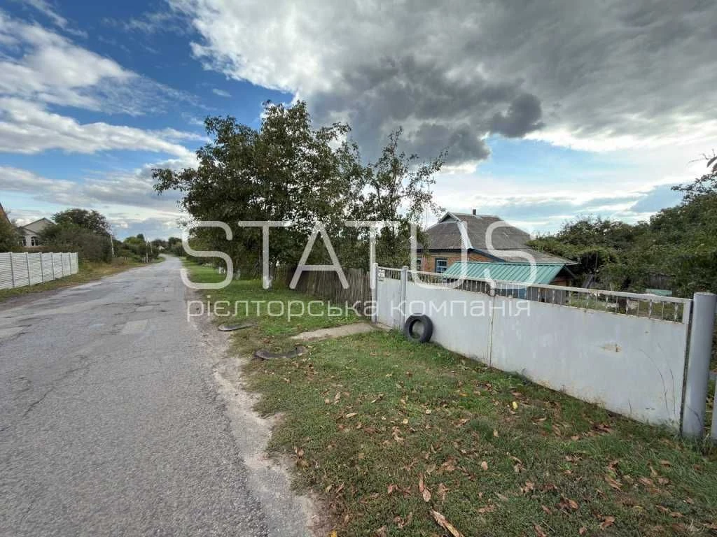 Sale of a detached house. Village of Tahtaulove, 5 km from the city.