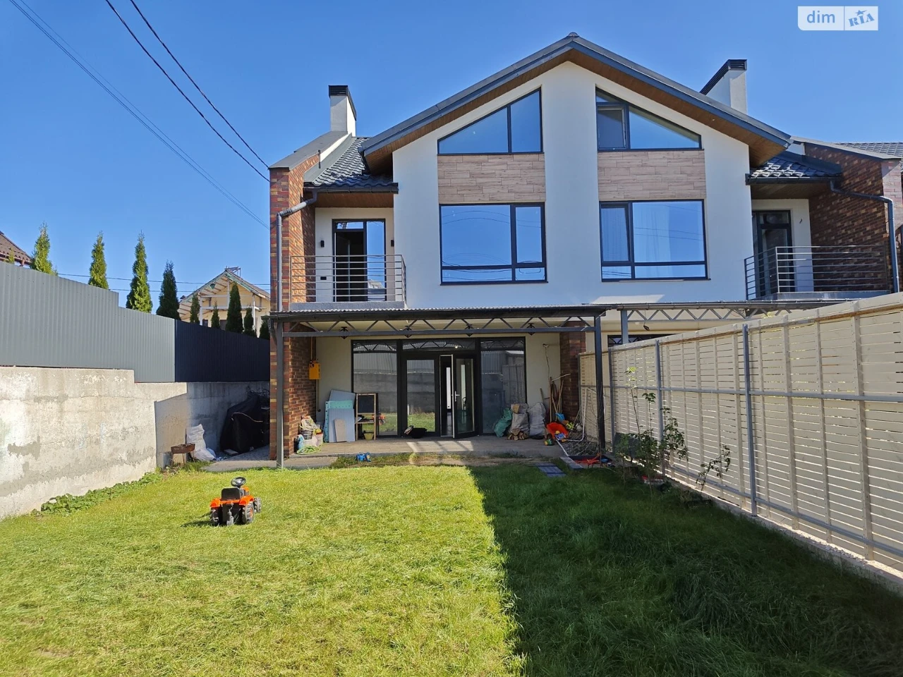 Sale of Townhouse Dendropark