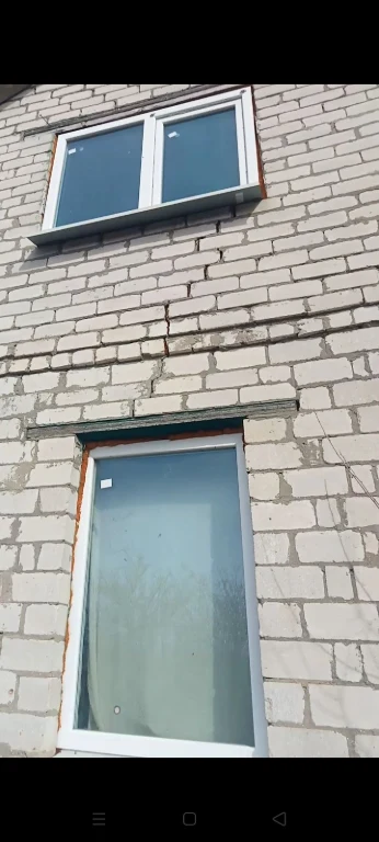 For Sale: 2-Story Cottage