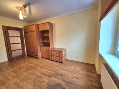 Sale of a 3-room apartment in Lviv, Nizinская 70 sq. m. 150 0