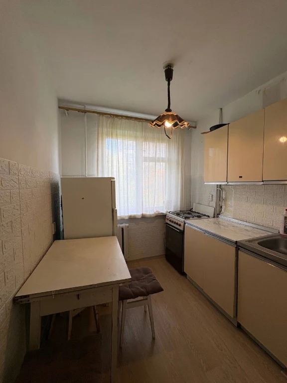 Sale of a 2-bedroom apartment on Volodymyr Veliky Street (near)