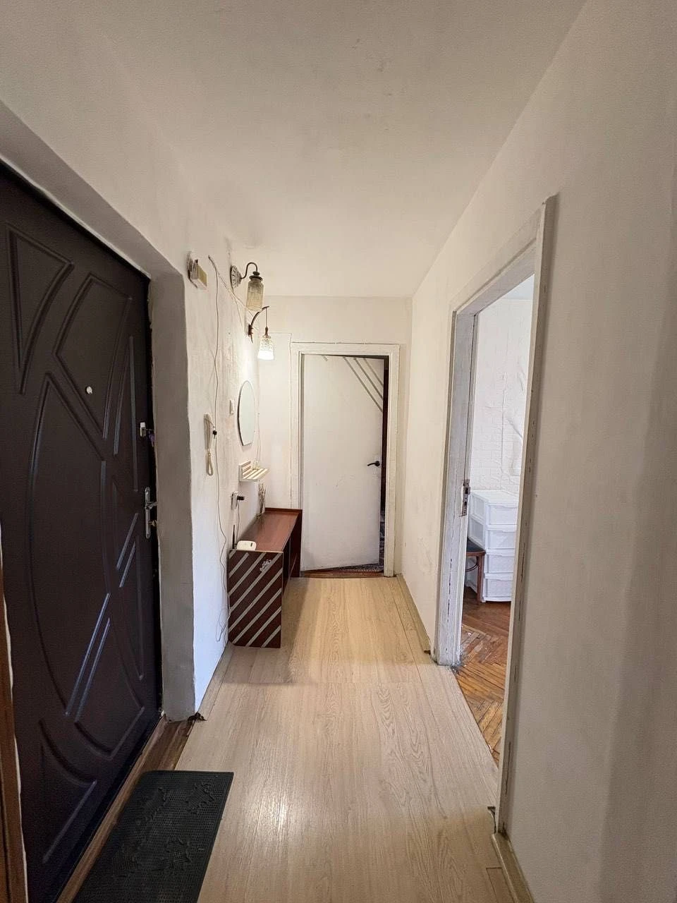 Sale of a 2-bedroom apartment on Volodymyr Veliky Street (near)