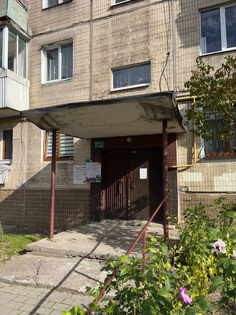 Sale of a 2-bedroom apartment on Volodymyr Veliky Street (near)
