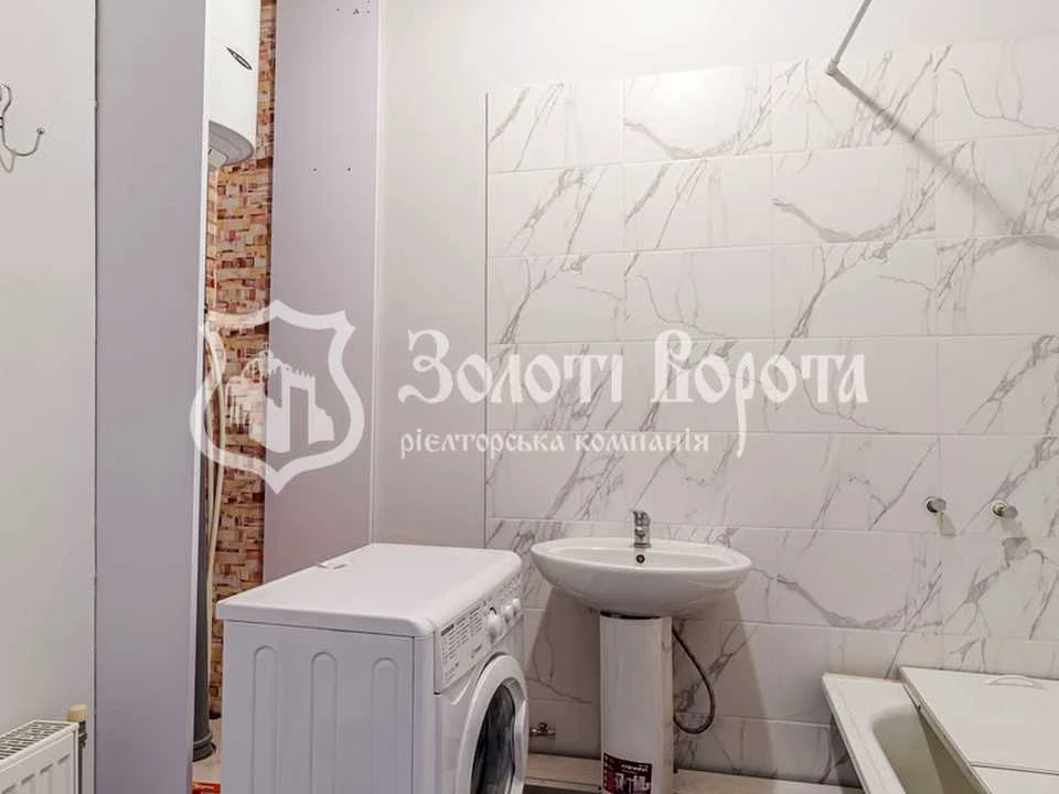 Квартира. Моторний проїзд, Київ