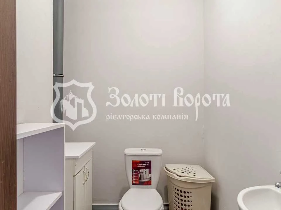 Квартира. Моторний проїзд, Київ