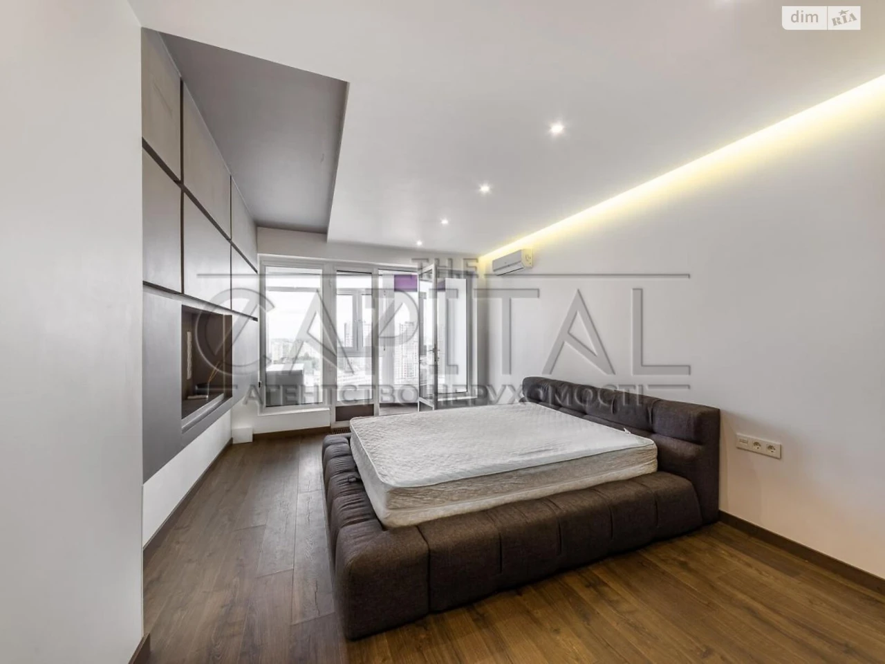 Apartment for Sale in Holosiiv
