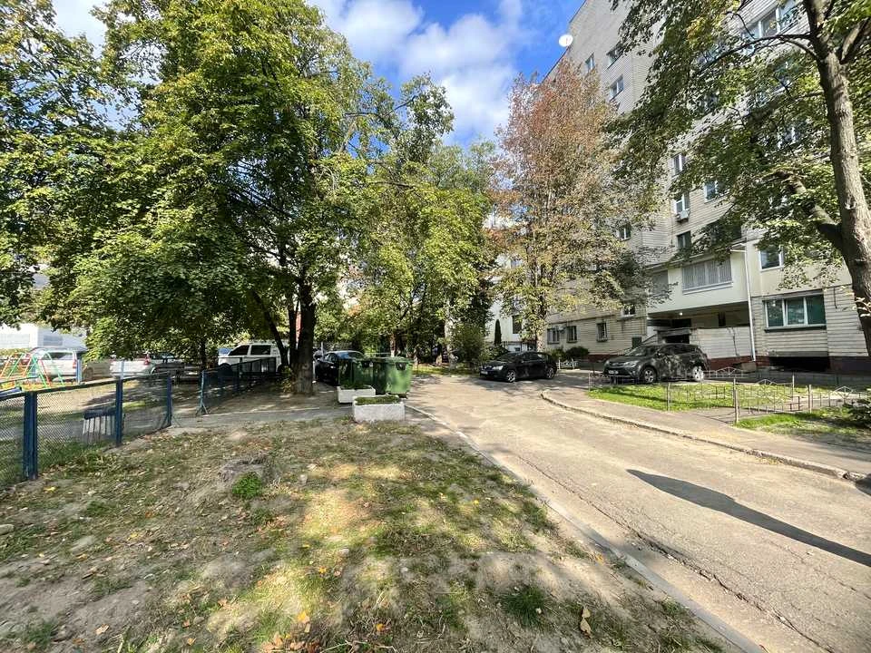 Квартира. Київ, Левандівська вулиця