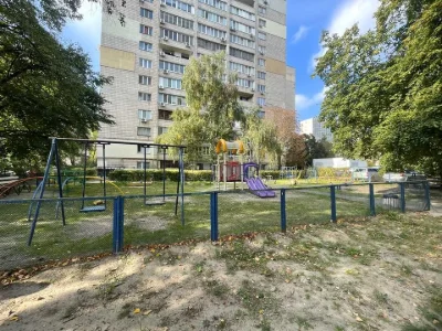 Квартира. Київ, Левандівська вулиця