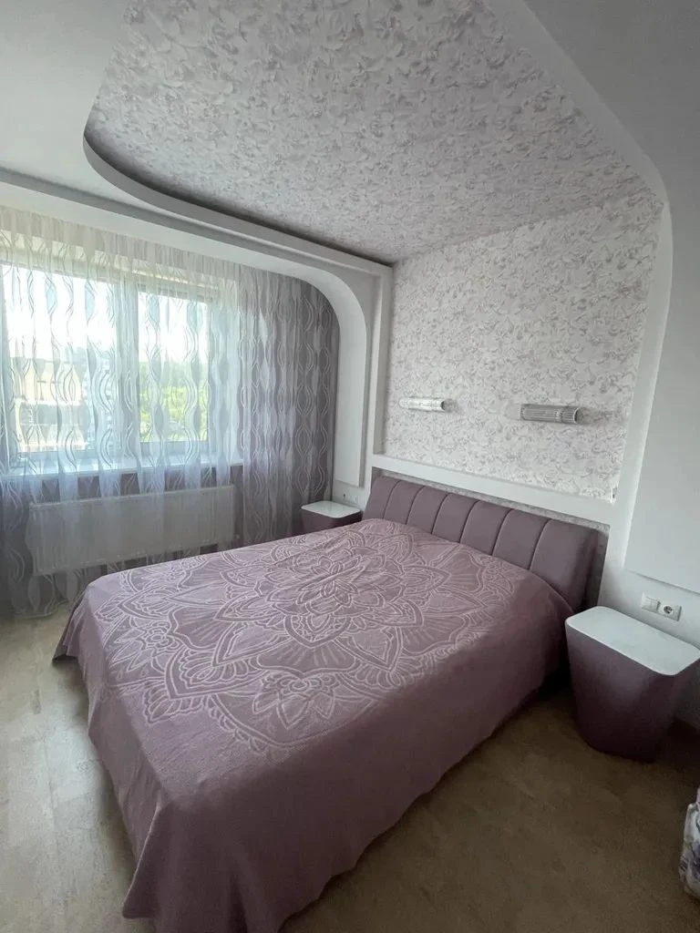 For Sale: 3-bedroom apartment, Peremoha-6, ЖК Sozdatel