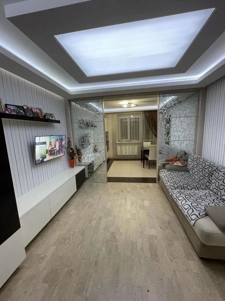 For Sale: 3-bedroom apartment, Peremoha-6, ЖК Sozdatel