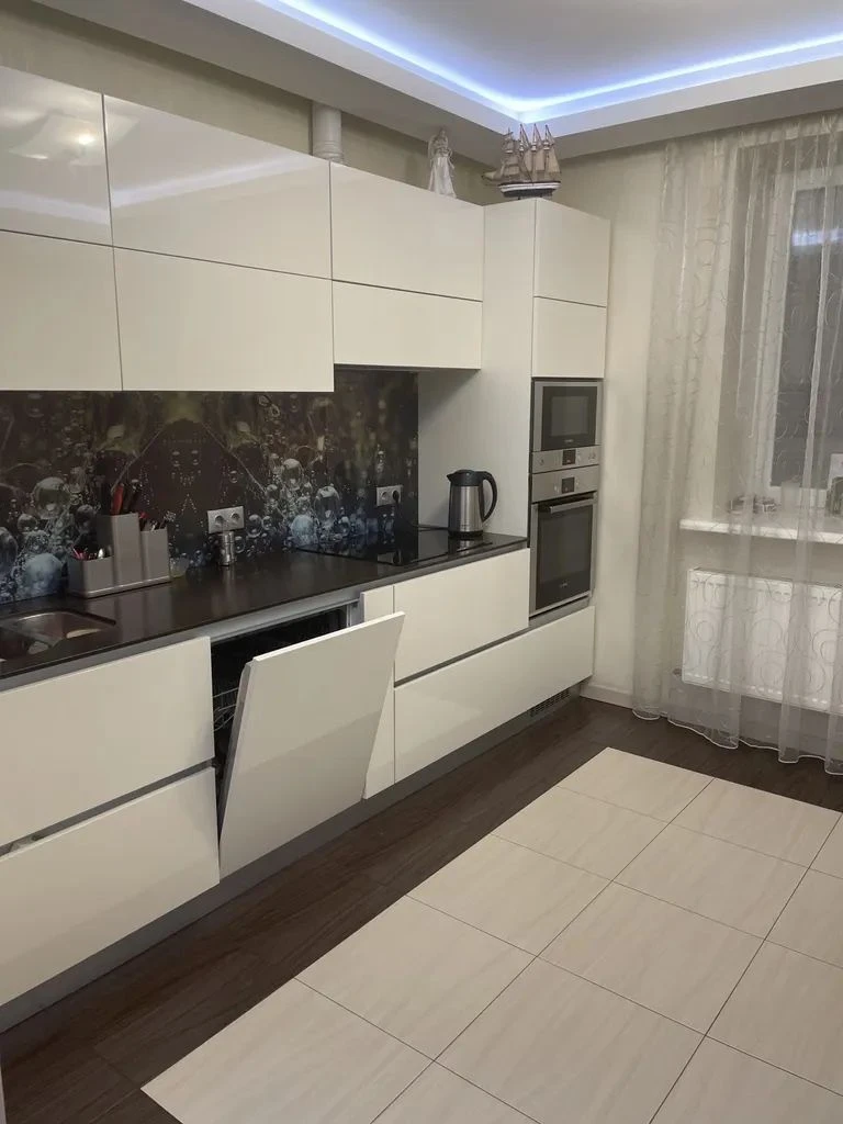 For Sale: 3-bedroom apartment, Peremoha-6, ЖК Sozdatel