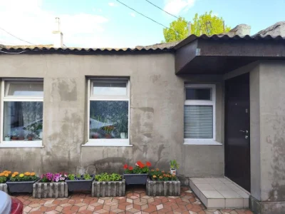 Продам квартиру на земле с парковкой в районе 2 Заставы (1