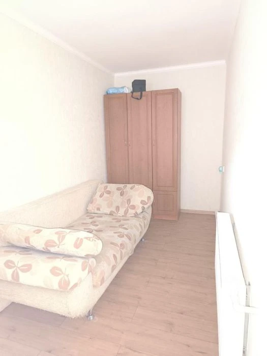 Продам квартиру на земле с парковкой в районе 2 Заставы (1