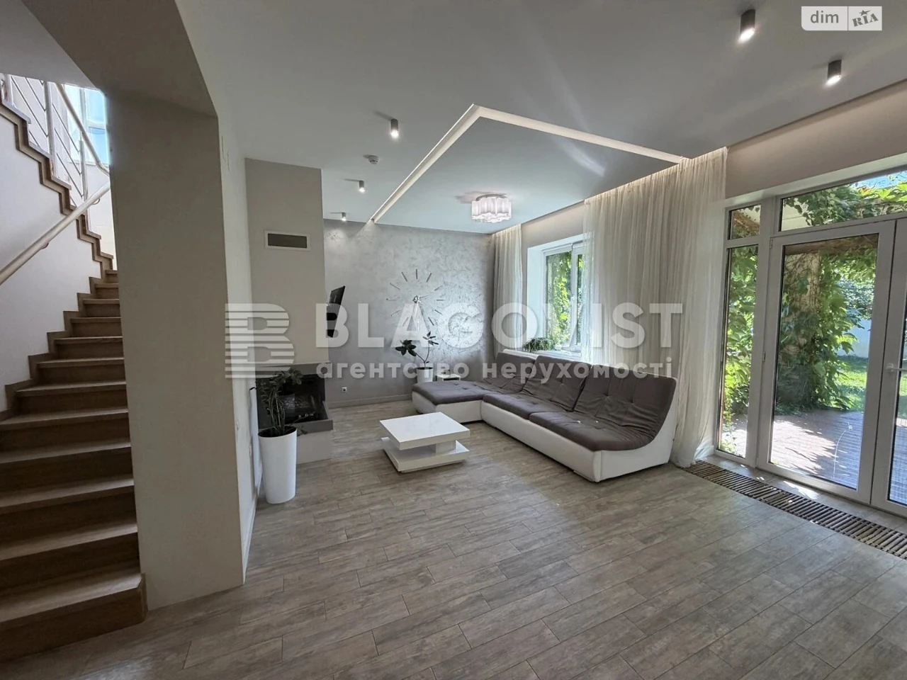Sale: Berkovets House