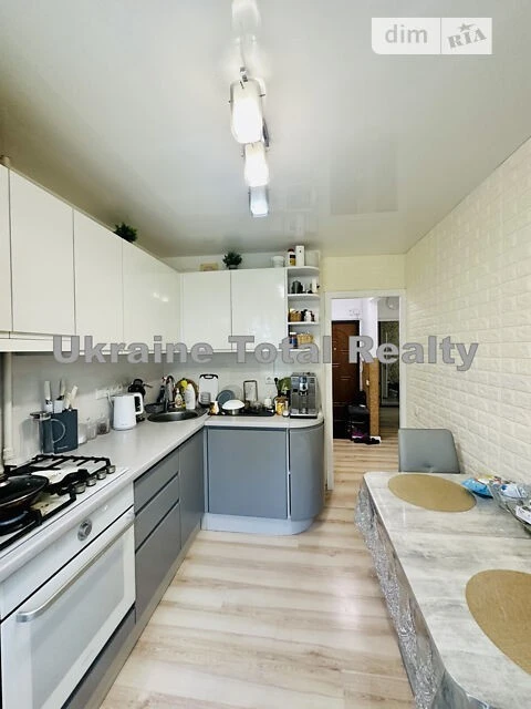 Sale of 3-room apartment 58.3 sq. m. on Petra Kurinnoho St. 3 • ID
