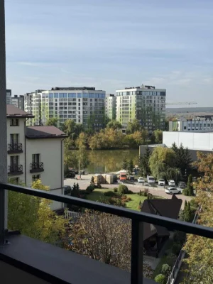 Exclusive 3-bedroom apartment near the city lake | Park Apartme