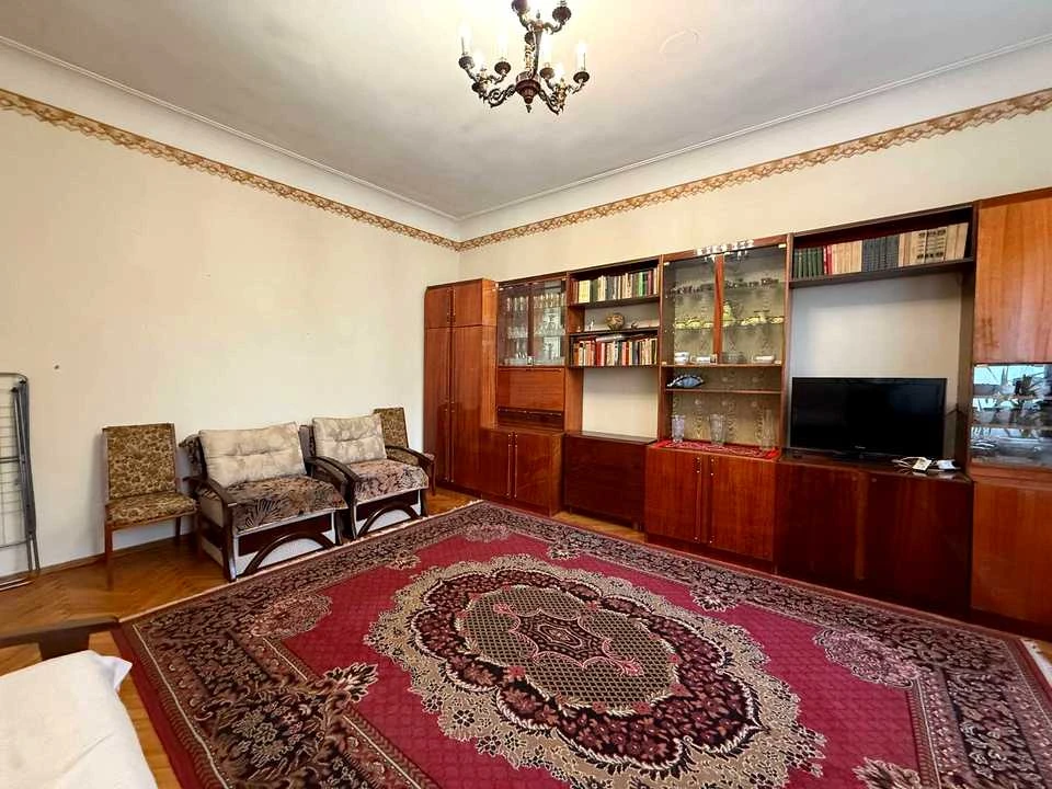 Квартира. Івано-Франківськ, Вовчинецька вулиця