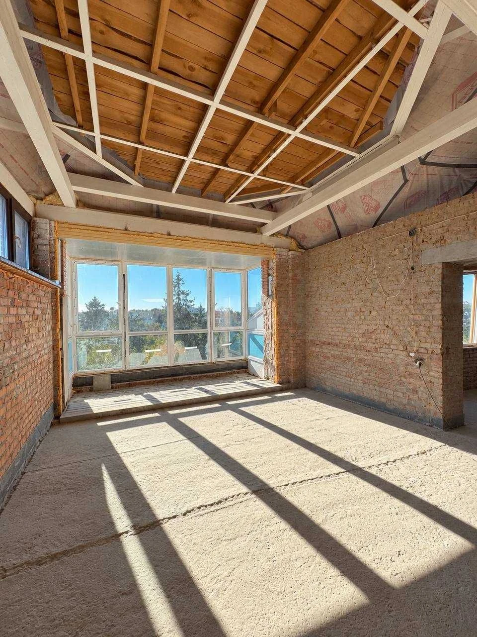 Duplex apartment for sale in a new building in the city center