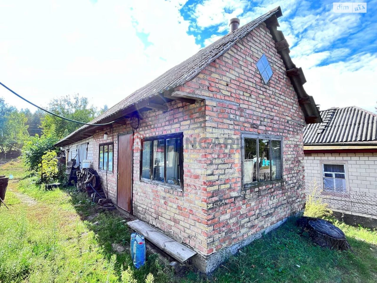 Продаж Дім