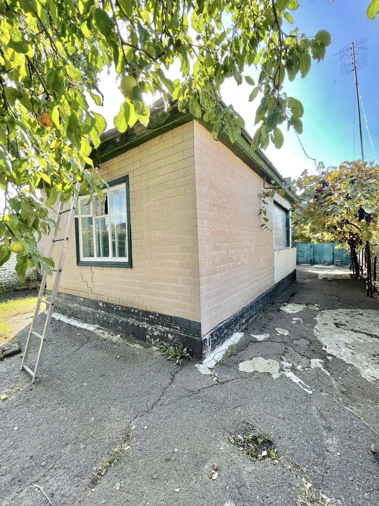 Selling part of a house in the 24 Schools area