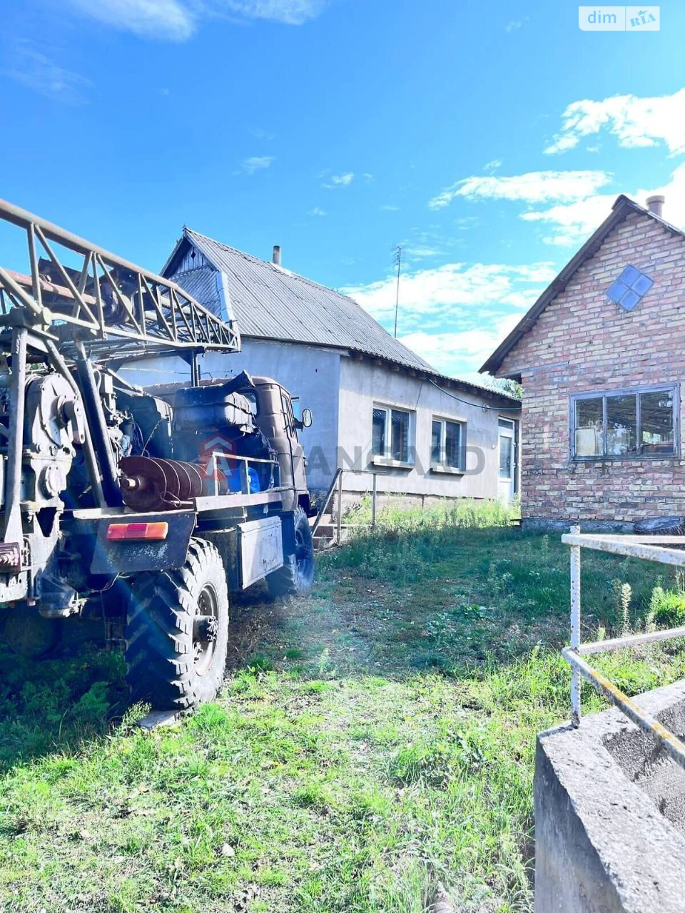 Продаж Дім