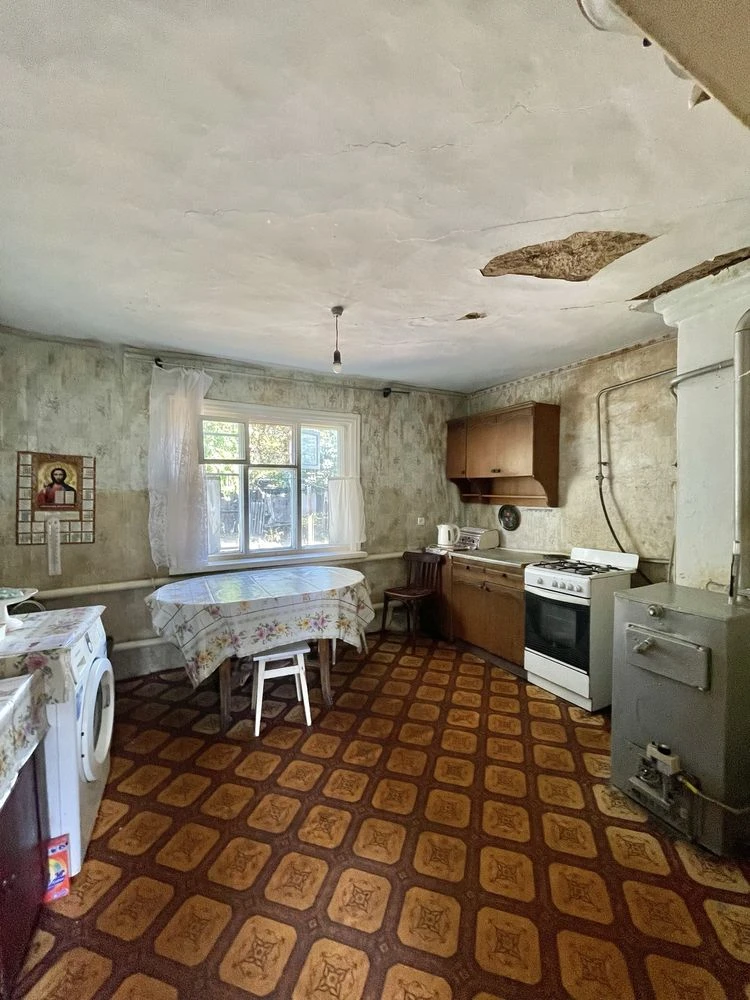 Selling part of a house in the 24 Schools area