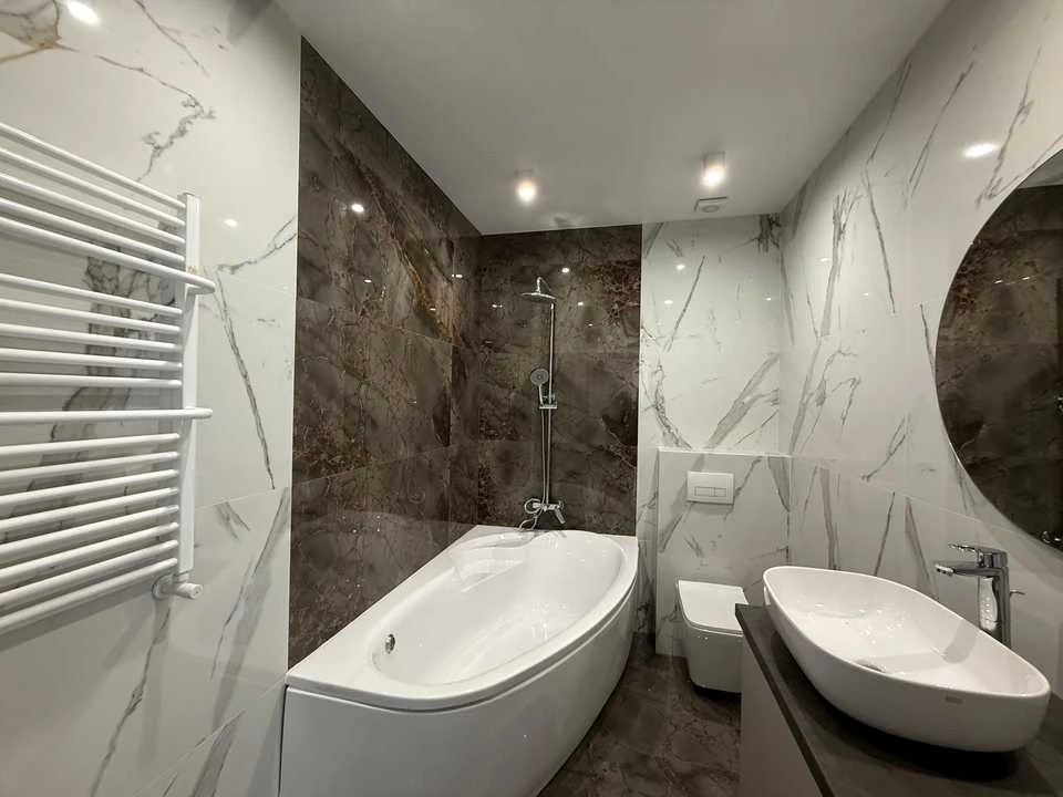 Apartment. Ternopil, Kozatska St.