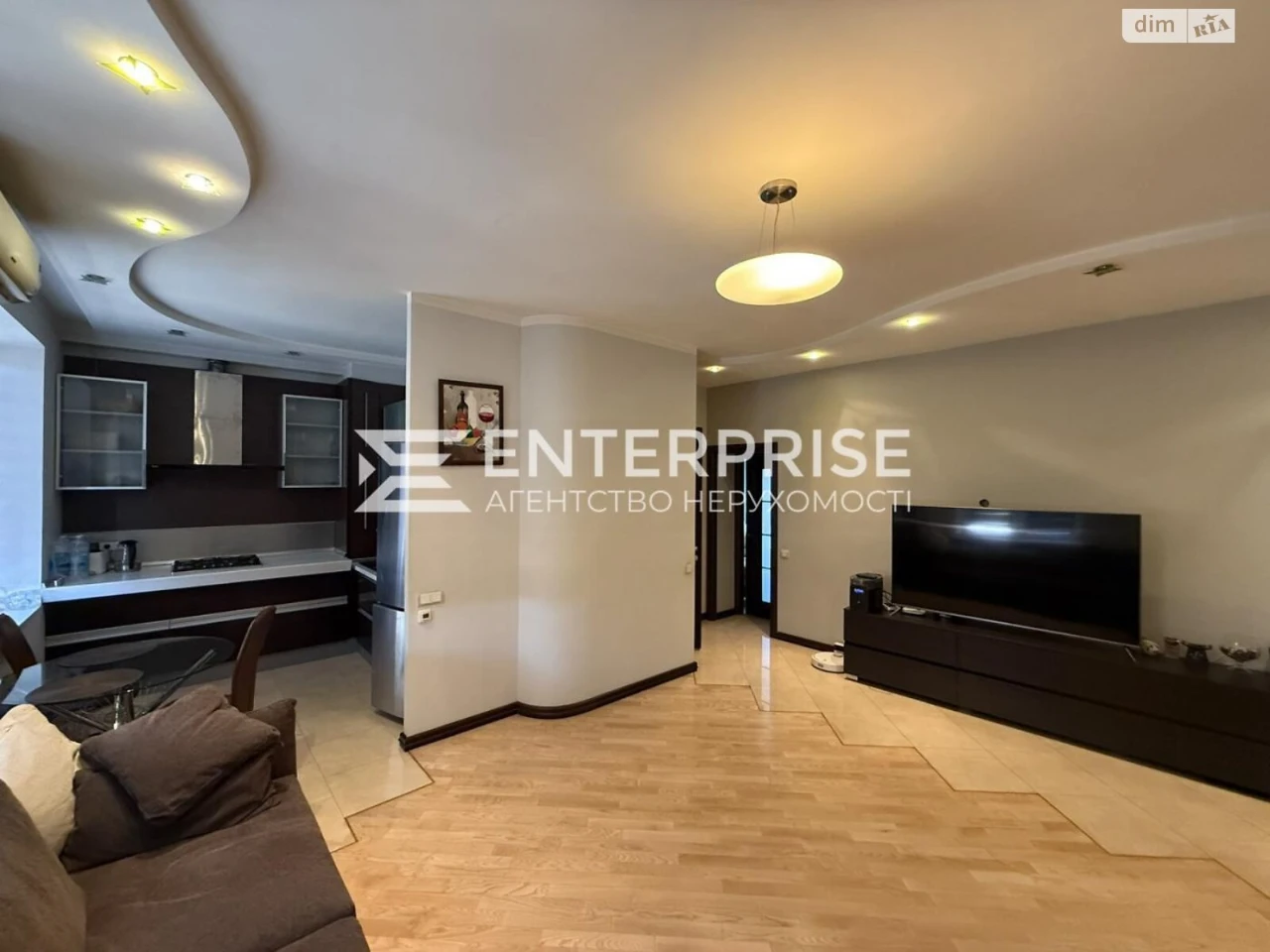 Long-Term Rental Apartment Solomyansky