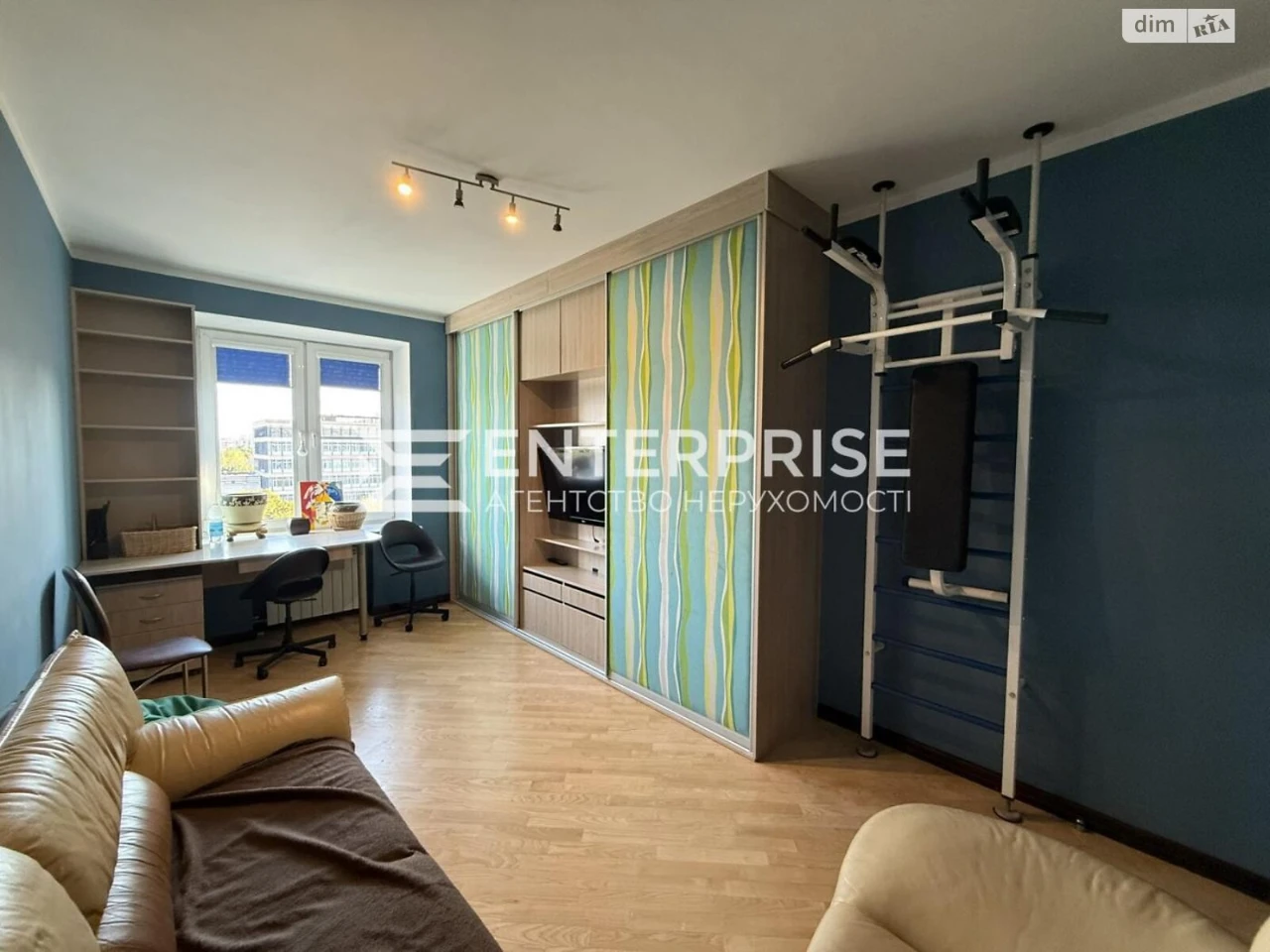 Long-Term Rental Apartment Solomyansky