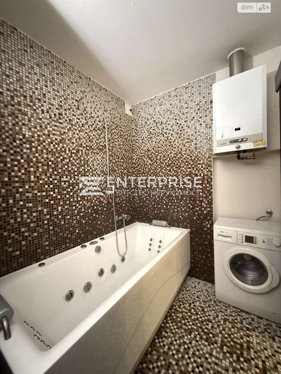Long-Term Rental Apartment Solomyansky