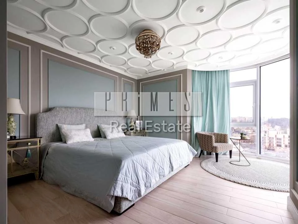 Apartment. Buslovska Street, Kyiv