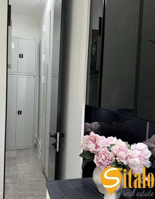 Apartment for sale in the city center Olimpiyska, Lybidska, Golos