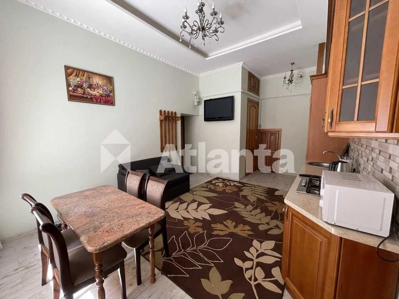 2 minutes from Duke. 2 room apartment with AGV on Primorsky Boulevard.