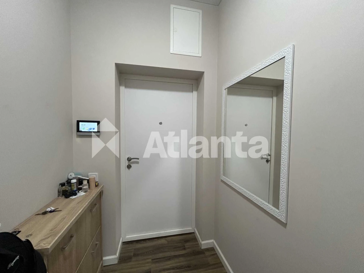 1-room apartment with renovation in a new gated community.