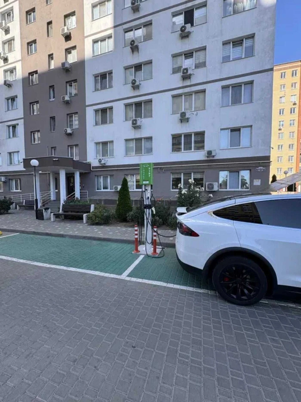 2 rooms on the first floor, 10 minutes to the center, near Одеiska Tradits