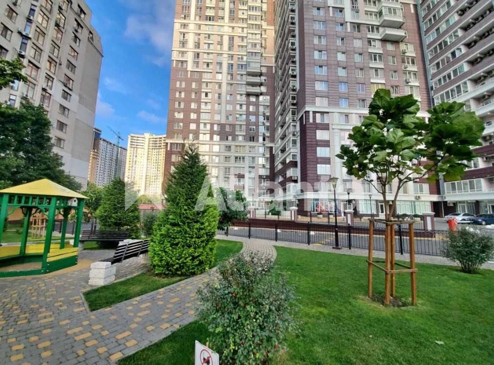 1-bedroom apartment in a new residential complex "Golfstream" from construction company "Budova"